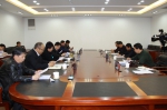 自治区民政厅党组深入践行“两学一做”要求 聚焦脱贫攻坚 扎实做好民生保障 - 民政厅