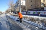 大雪过后扫雪忙 - 正北方网