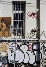 澳摄影师用镜头记录小镇涂鸦艺术 - 正北方网