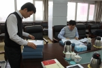 自治区直属机关工委对商务厅党建工作进行了实地检查 - 商务之窗