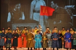 庆祝乌兰牧骑建立60年 老中青三代演员同台献艺 - 内蒙古新闻网
