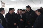 国务委员王勇、中残联理事长鲁勇一行到新城区塑包企业呼和浩特市真色彩有限公司进行春节慰问 - 政府