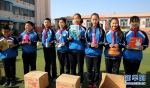 内蒙古40多个旗县1900多名贫困孩子将收到爱心礼包 - Nmgcb.Com.Cn