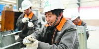 【撸起袖子加油干.之重大项目建设】重大项目建设改变着首府的“气质” - 内蒙古新闻网