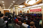 内蒙古代表团对外开放全体会议吸引百余名中外记者 - 检察